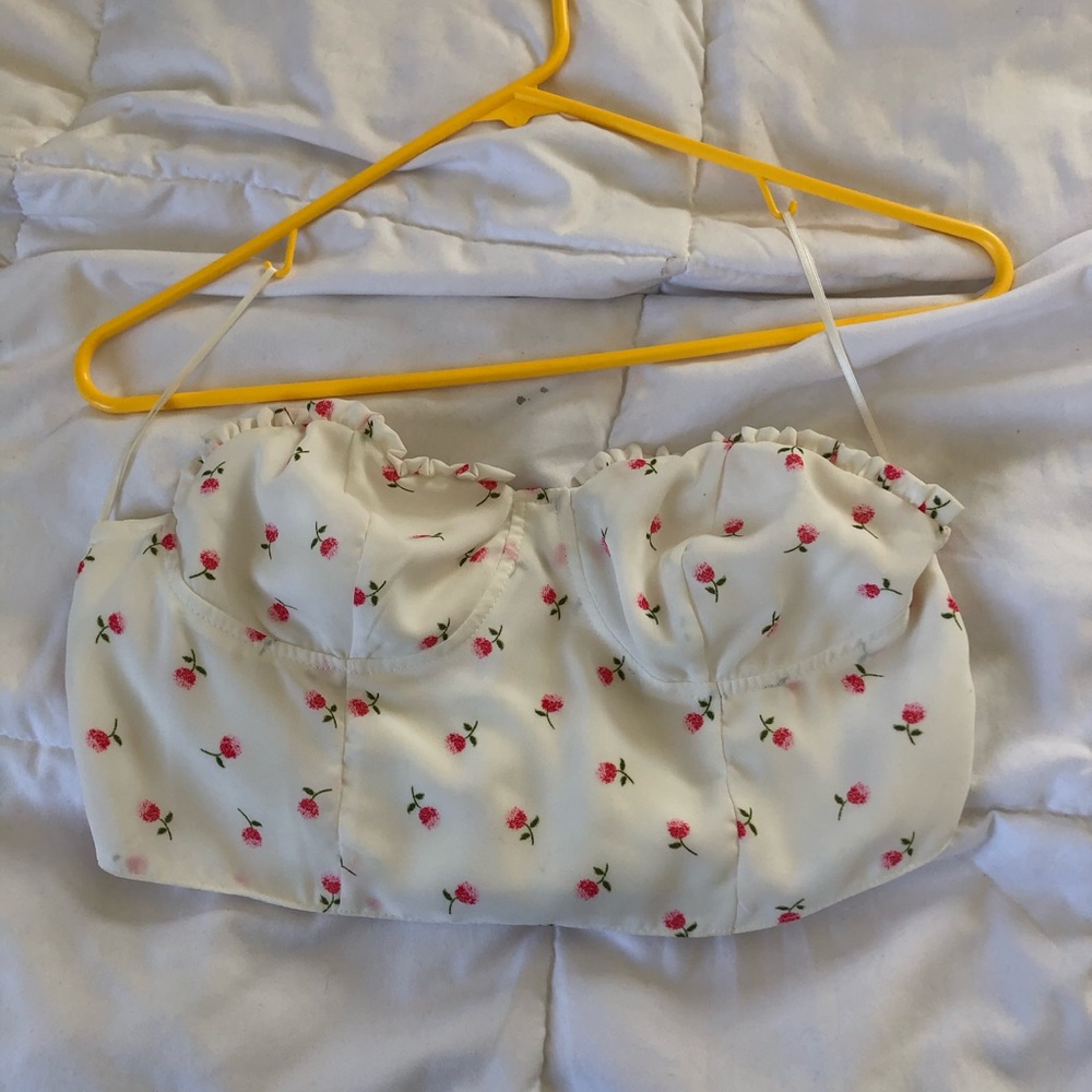 adorable strapless top